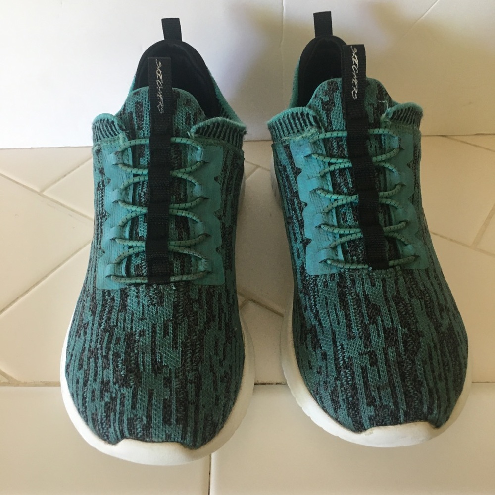 Skechers Sneakers/Shoes Size 4